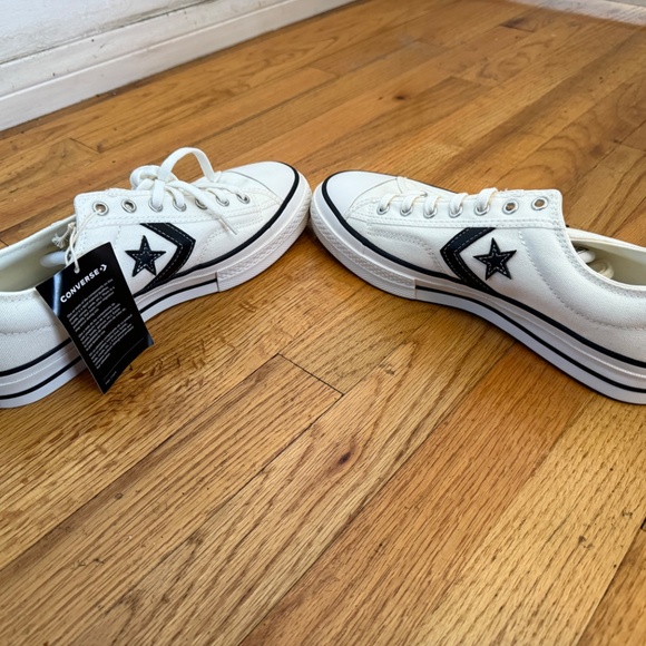 Converse Star Player 76 White Black  A01608C Shoes Size Mens 10 or Womens 11.5 - Picture 7 of 9